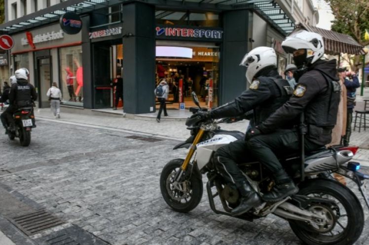 Φόβος, καταστολή και ηγεμονία (Θάνατος στο 2021)