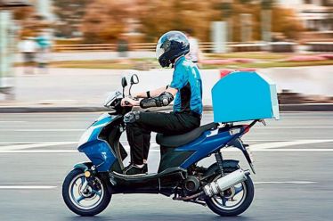 Ρόδα, δέμα και… κοπάνα (τους εργαζόμενους)