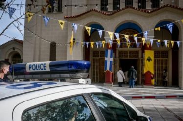 Κυβέρνηση και εκκλησία, οι κύριες εστίες μόλυνσης