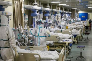 82% των θανάτων της πανδημίας εκτός ΜΕΘ! Η κυβέρνηση κατηγορεί…