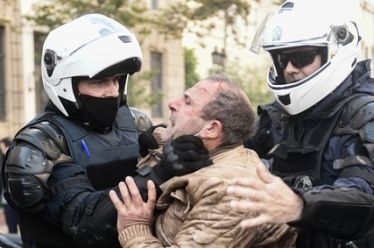 Κείμενο Ομάδας Νομικών: Στοιχειώδη δικαιώματα υποψήφιων θυμάτων της κρατικής καταστολής