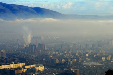 Κινητά και Διαδίκτυο κατά Ρύπανσης: Η περίπτωση των Σκοπίων