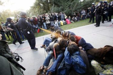 ΚΟΙΝΩΝΙΕΣ ΠΟΛΙΤΙΚΗ ΠΟΛΙΤΙΣΜΟΣ Η ακαδημαϊκή ελευθερία στο κρεβάτι του Προκρούστη