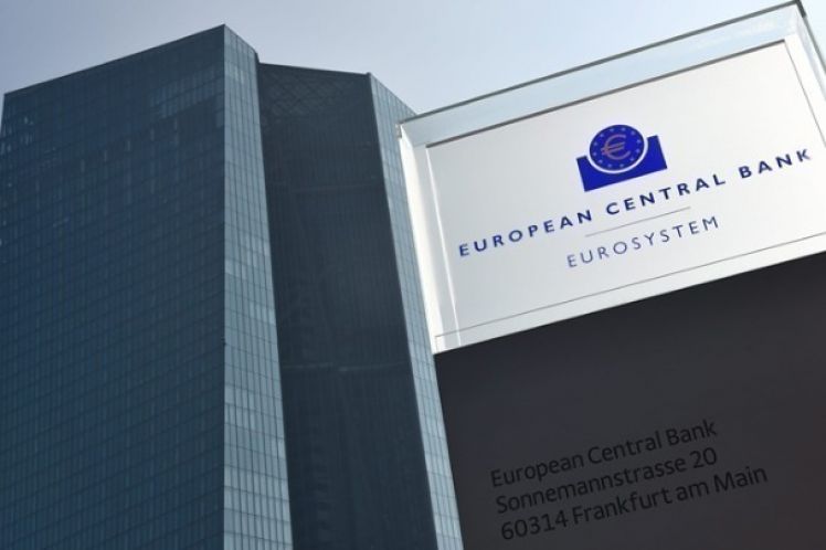 ΕΚΤ:: Ρυθμό ανάπτυξης 4,4% προβλέπουν οι αναλυτές για το 2021