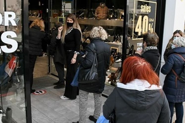 «Lockdown» Αττικής: 15 μέτρα στήριξης ιδιωτικού τομέα και εργαζομένων | Τεστ κορονοϊού με έξοδα του κράτους