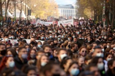 Πορείες – απεργίες: Το κάρο μπροστά από το άλογο