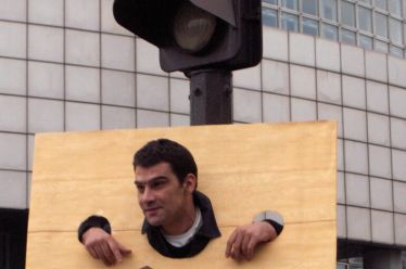 Κατακόρυφη αύξηση των χρεοκοπιών στον κόσμο το 2021