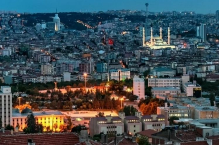 Τουρκία: Σε νέα δίνη η λίρα μετά την απόλυση και του υποδιοικητή της κεντρικής τράπεζας