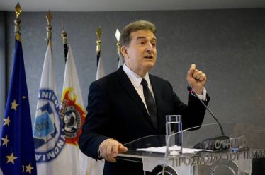 Οι 42 μισές αλήθειες του υπουργείου Προστασίας του Πολίτη