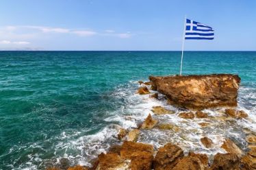 Είμαστε μόνοι μας,μέχρι πότε;