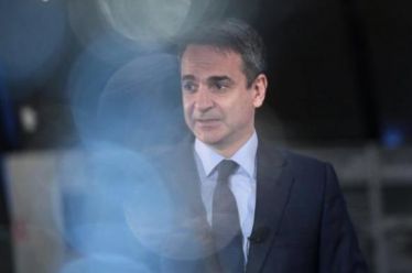Οι επισφαλείς προοπτικές της κυβέρνησης Μητσοτάκη