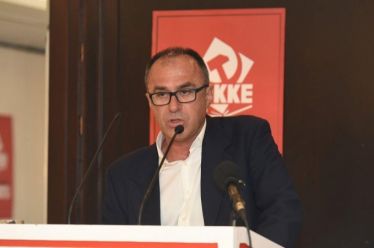 Συζήτηση με το Νίκο Παπαναστάση