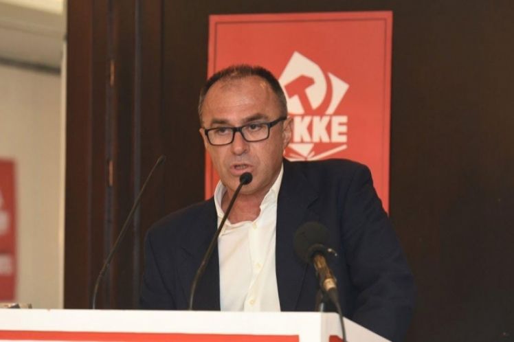 Συζήτηση με το Νίκο Παπαναστάση