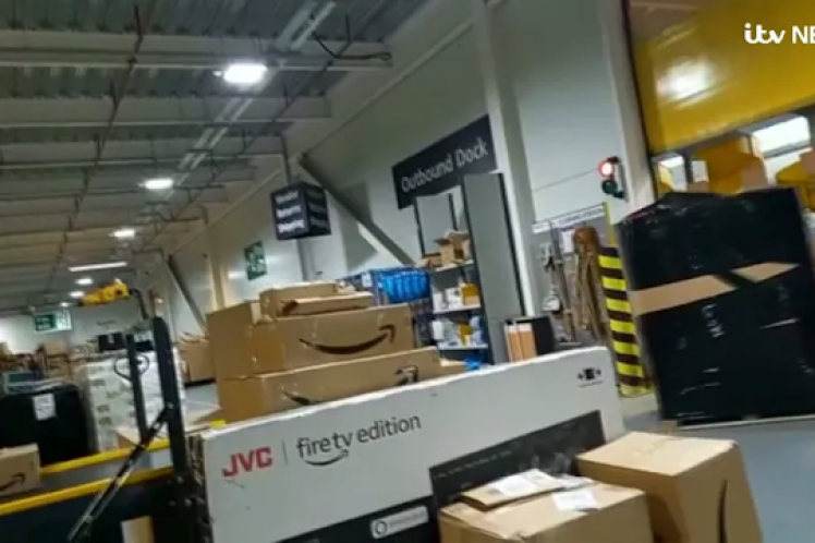 Η Amazon καταστρέφει απούλητα εμπορεύματα και βιβλία