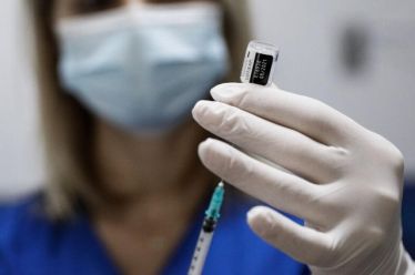 Εμβολιασμοί, υποχρεωτικότητα και Αριστερά