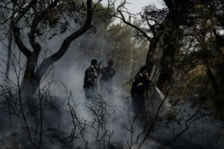 Τώρα χρήματα για την πολιτική προστασία, όχι για την αστυνομία και τη φίμωση των πολιτών!
