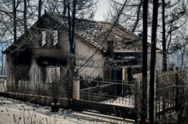 Ας μην συνηθίσουμε το Τέρας, του Δημήτρη Κωστάκου