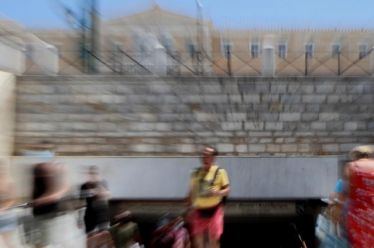 Οι καύσωνες και η δημοκρατία