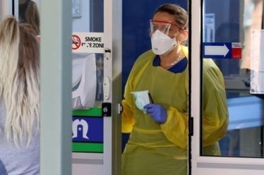 Προβλήματα μνήμης 8 μήνες μετά την λοίμωξη COVID-19 σύμφωνα με…