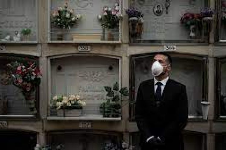 Πτώση-ρεκόρ για το προσδόκιμο ζωής στις ΗΠΑ και την Ευρώπη