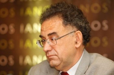 Ο άνθρωπος Γιώργος ∆ελαστίκ, της Μαριάννα Τζιαντζή