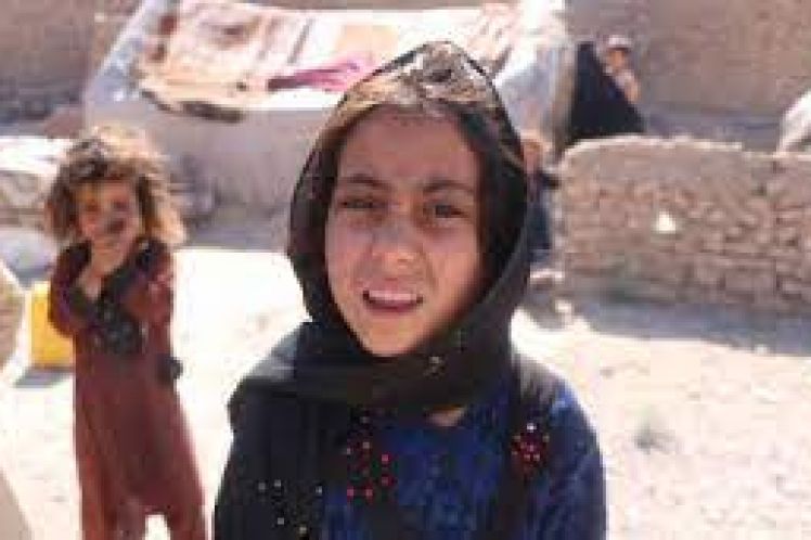 Αφγανιστάν: Οικογένειες πουλούν τις μικρές κόρες τους για να επιβιώσουν