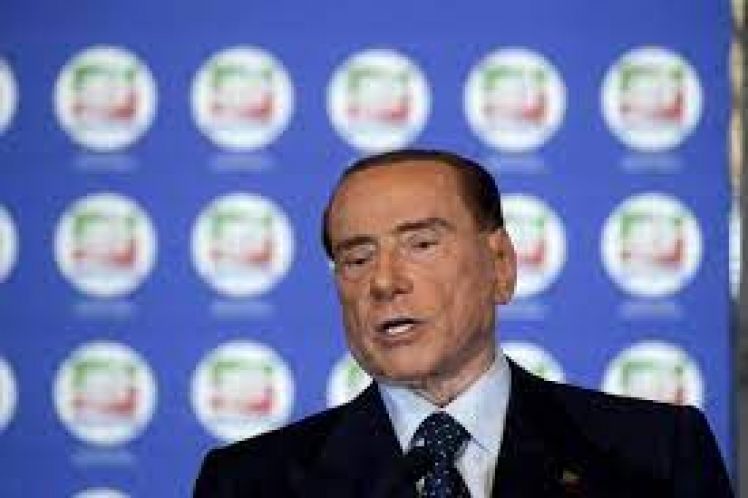 Μπερλουσκόνι για πρόεδρος της Δημοκρατίας: Μπορεί η πολιτική στην Ιταλία να πέσει πιο χαμηλά;
