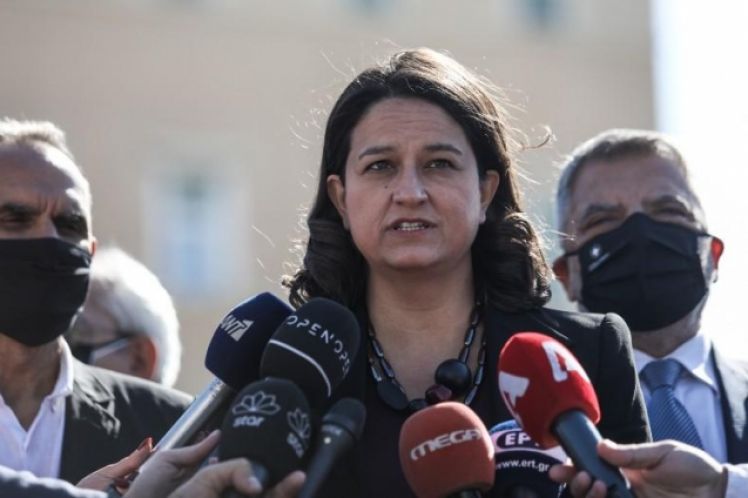 Οι επέτειοι και η εκδίκηση της ιστορίας: «Ποτέ Ξανά» τι;