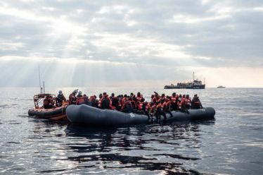 Η κυβέρνηση ΝΔ ως μαντρόσκυλο των Ευρωπαίων ρατσιστών και της…