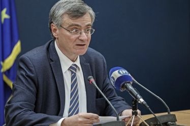 Το κρίσιμο μήνυμα, ο αναξιόπιστος πομπός και η κατρακύλα της…
