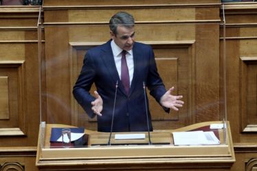 Η επιβολή προστίμου ως μηχανισμού υποχρεωτικού εμβολιασμού είναι ομολογία κυβερνητικής…
