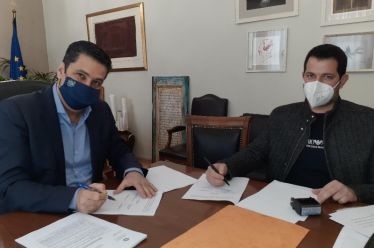Υπογραφή Σύμβασης για εργασίες συντήρησης σε σχολικά κτίρια του Δήμου…