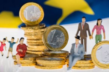 Ευρώ: 20 ετών πια, μα τόσο γερασμένο