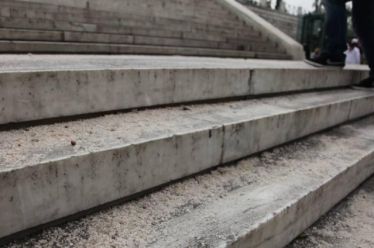 Πακιστανοί στο Σύνταγμα, Ινδοί στον Αρδηττό