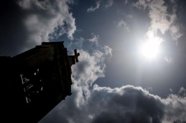 Η Εκκλησία και η «αξιοπιστία» της μπάντας