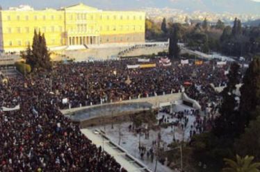 Δέκα χρόνια πριν «θα τους έπαιρνε και θα τους σήκωνε»