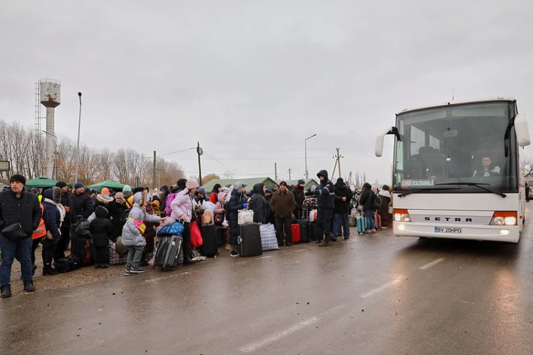 Το δράμα των Ουκρανών προσφύγων και χυδαία υποκρισία της Δύσης