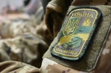 Έχει δικαίωμα η ουκρανική Πρεσβεία να στρατολογεί «εθελοντές» μαχητές από…