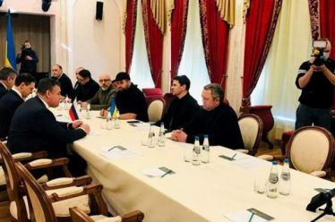 Ενότητα και τόλμη για άμεση απεμπλοκή, του Δημήτρη Καλτσώνη