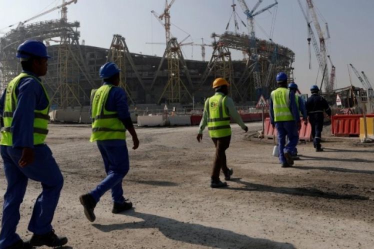 Απάνθρωπες συνθήκες εργασίας στο Μουντιάλ του Κατάρ καταγγέλλει η Διεθνής Αμνηστία