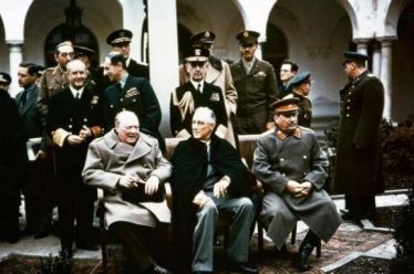 9 Μάη: Η επέτειος του τέλους του Δεύτερου Παγκοσµίου Πολέµου