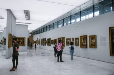 Τα φτυάρια μέσα