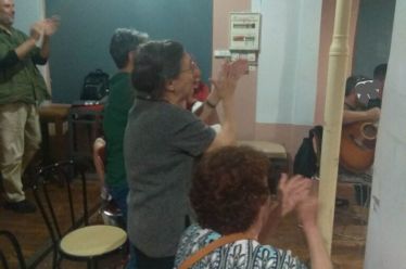 Όταν η αλληλεγγύη συναντά την αυτοοργάνωση και την απεξάρτηση