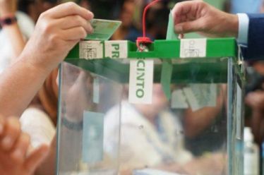 Εκλογές Ανδαλουσία: Απόλυτη πλειοψηφία από Λαϊκό Κόμμα, η Ακροδεξιά εκτός περιφ. κυβέρνησης