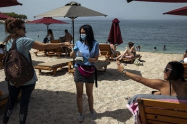 Όταν η δουλειά γίνεται ντροπή, της Μαριάννας Τζιαντζή