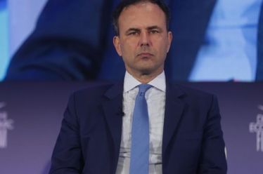 Τεχνοκρατικός λαϊκισμός, παραπλάνηση και ψεύδος