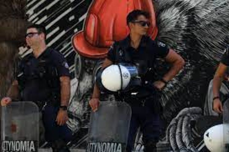 Μαλαματίνα και παρακολουθήσεις: Τα «ΣΔΙΤ» κράτους και παρακράτους