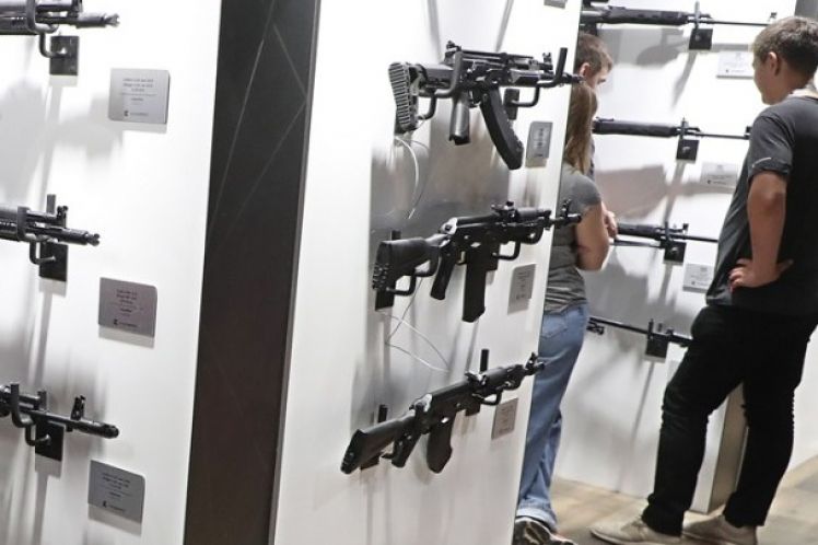 Πωλήσεις-ρεκόρ το 2022 ανακοίνωσε η βιομηχανία όπλων Καλάσνικοφ