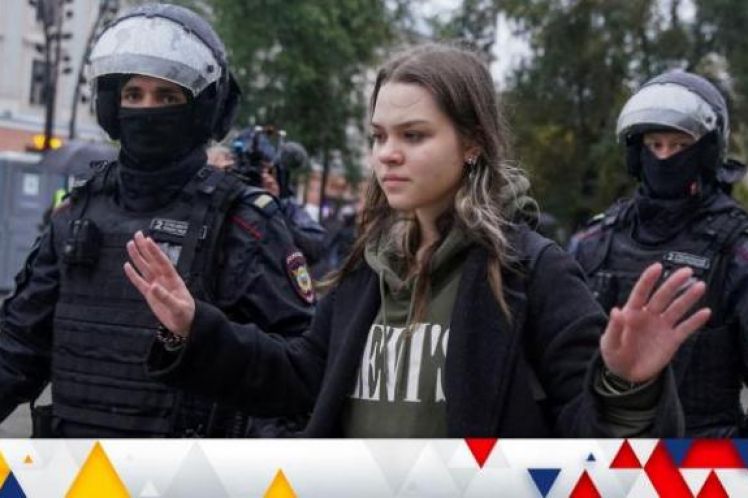 Ο Πούτιν και το κατώφλι του πυρηνικού τρελοκομείου// του Αντώνη Νταβανέλου