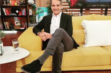 Ένα ποίημα που απευθύνεται στους πάντες, είναι ένα ποίημα που…